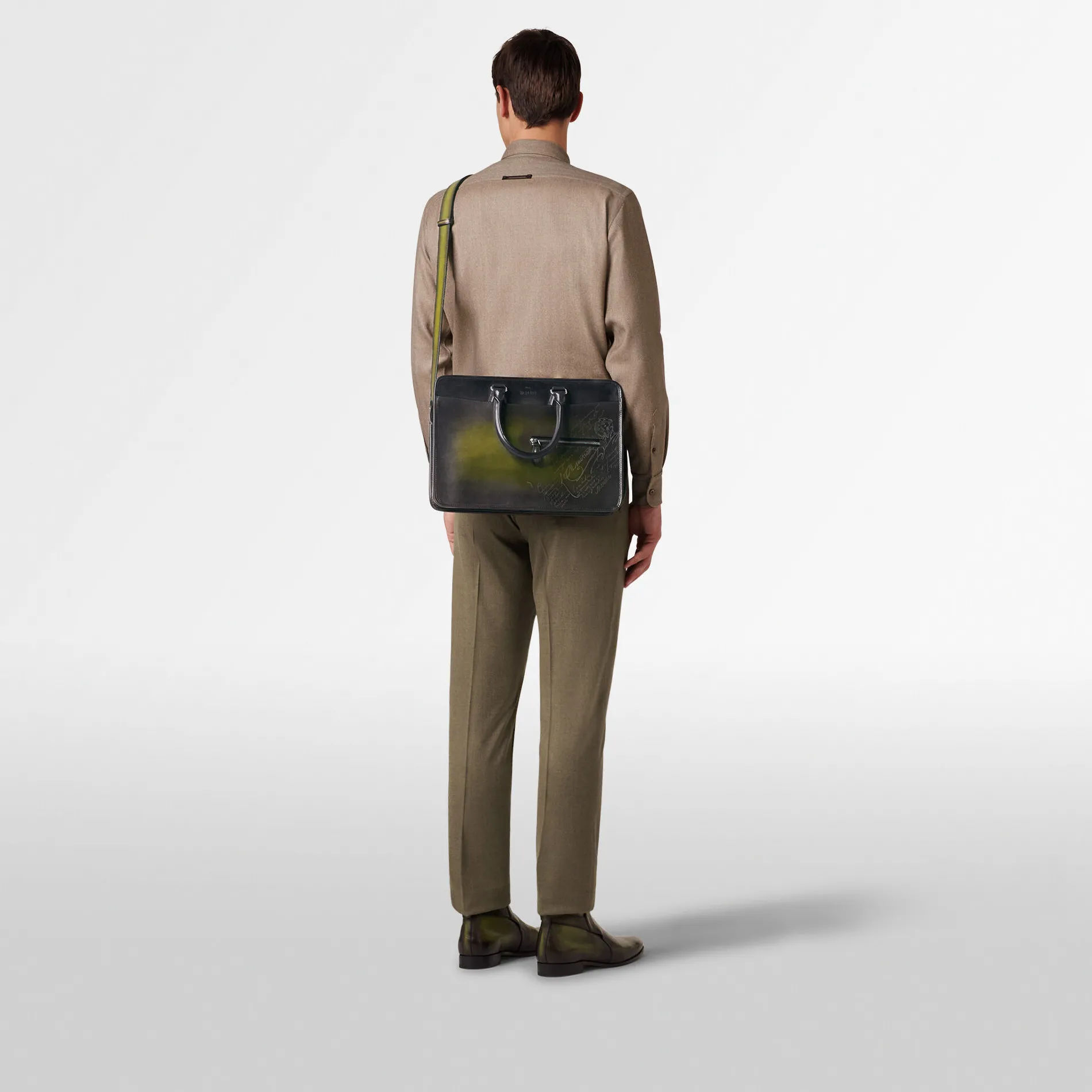 Berluti Cartable Un Jour Mini Gradiant en Cuir Scritto Swipe | Cartables