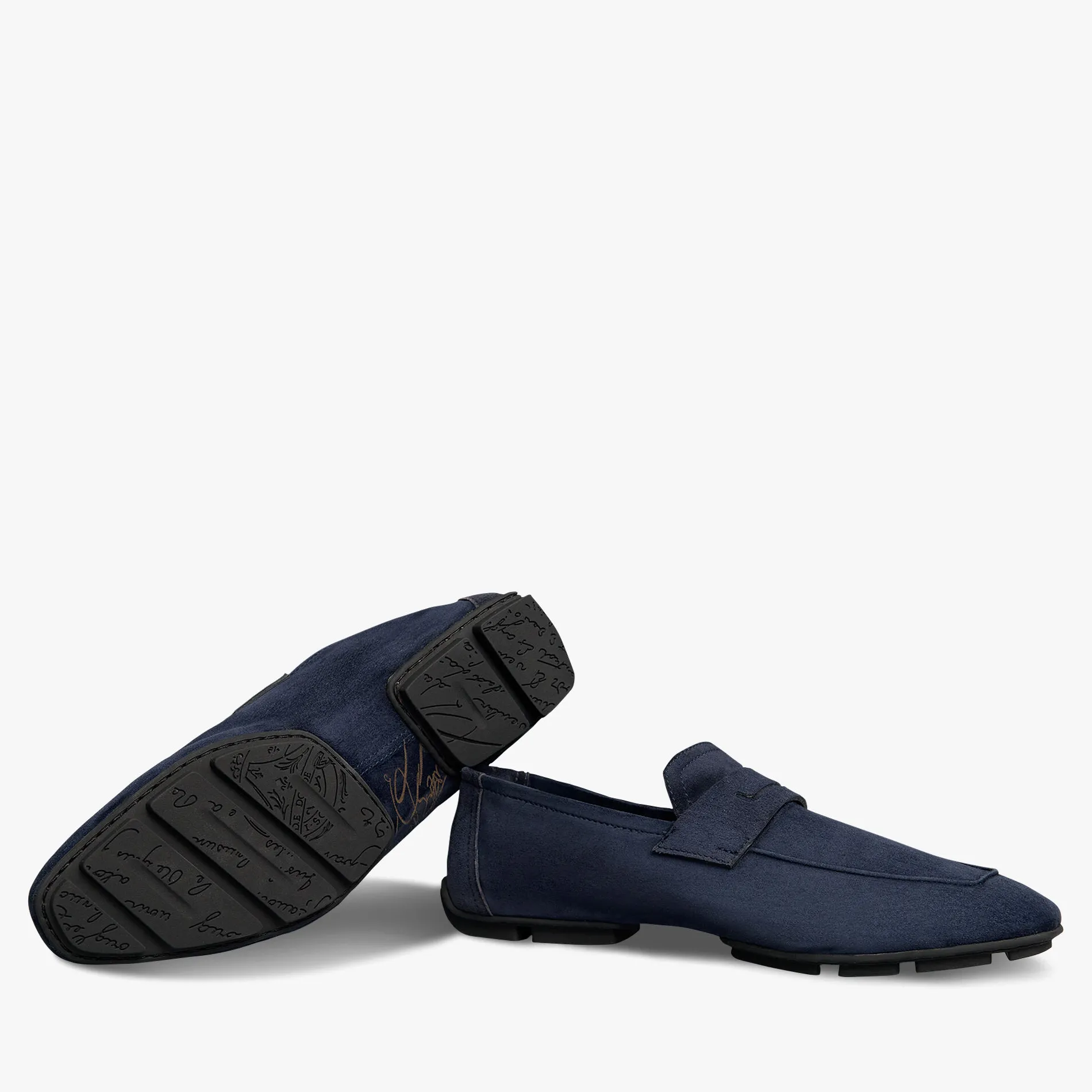 Berluti Mocassin Lorenzo Drive En Cuir De Veau Camoscio Scritto | Mocassins & Boucles