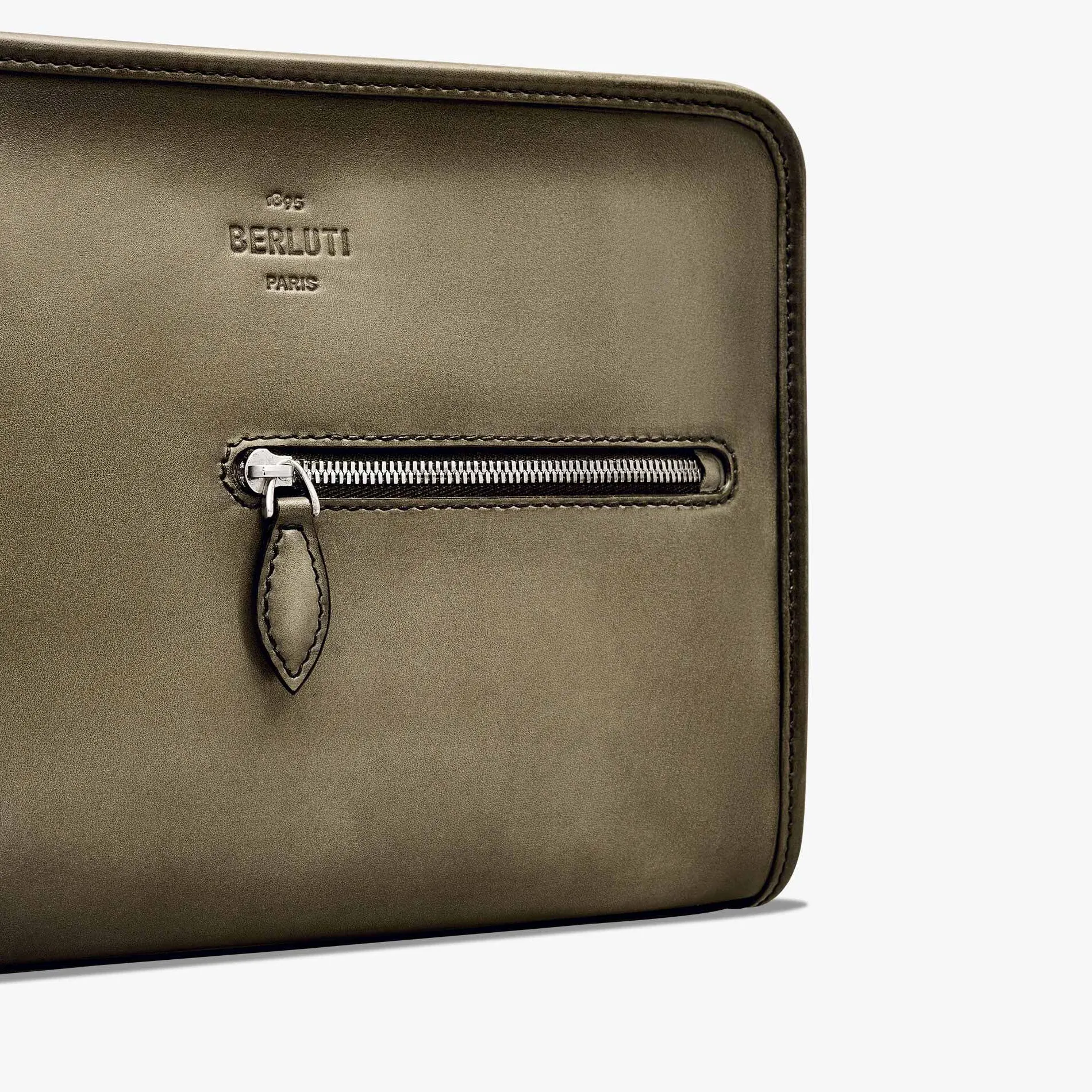 Berluti Sac Bandouli&egrave;re Journalier En Cuir | Sacs Bandoulière